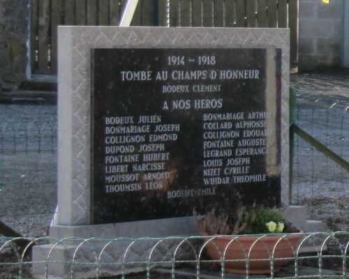 Oorlogsmonument Lorc #5