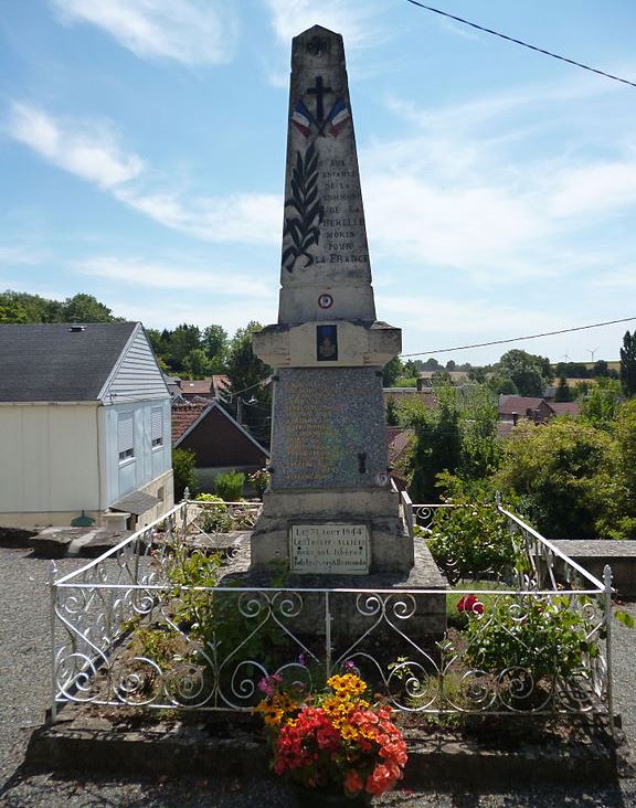 Oorlogsmonument La Hrelle #1