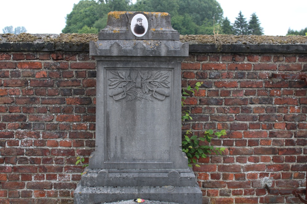 Belgian War Graves Pommeroeul #3