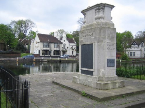 Oorlogsmonument Carshalton #2