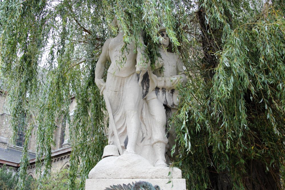 Oorlogsmonument Comines #4