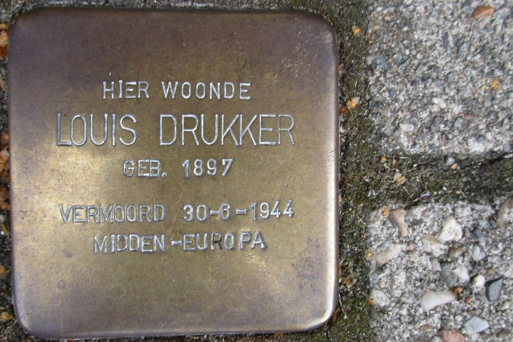 Stolpersteine Uiterwaardenstraat 46 #4