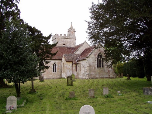 Oorlogsgraven van het Gemenebest All Saints Churchyard