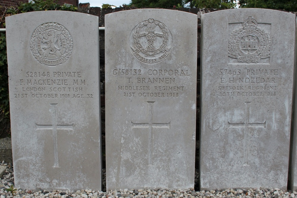 Commonwealth War Graves Spiere #3