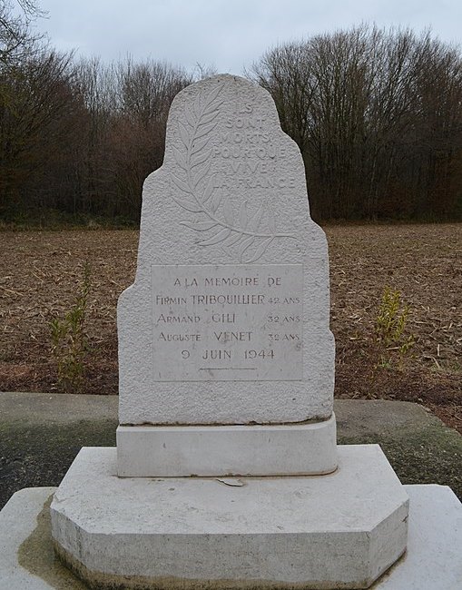 Memorial Execution 9 June 1944