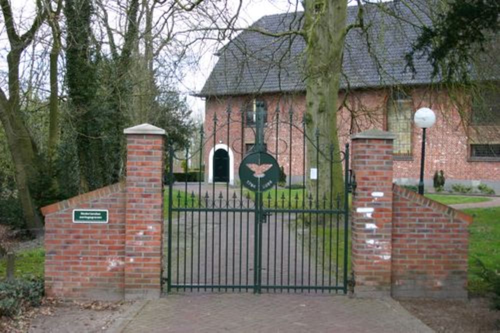 Dutch War Graves Nieuwe Pekela #1