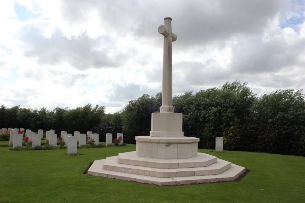 Commonwealth War Cemetery Grootebeek #5