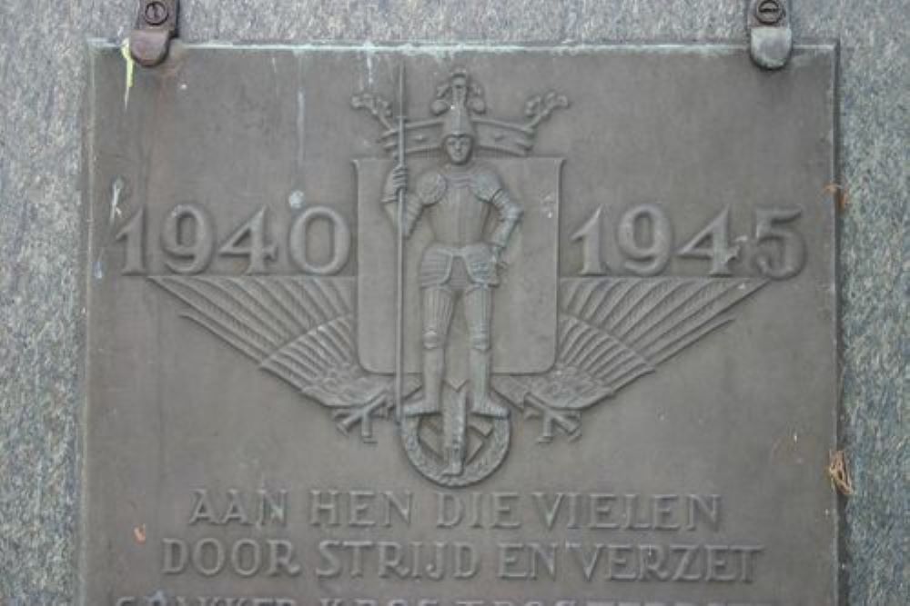 War Memorial Middelstum #4