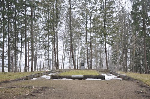 Soviet War Cemtetery  Zutēni