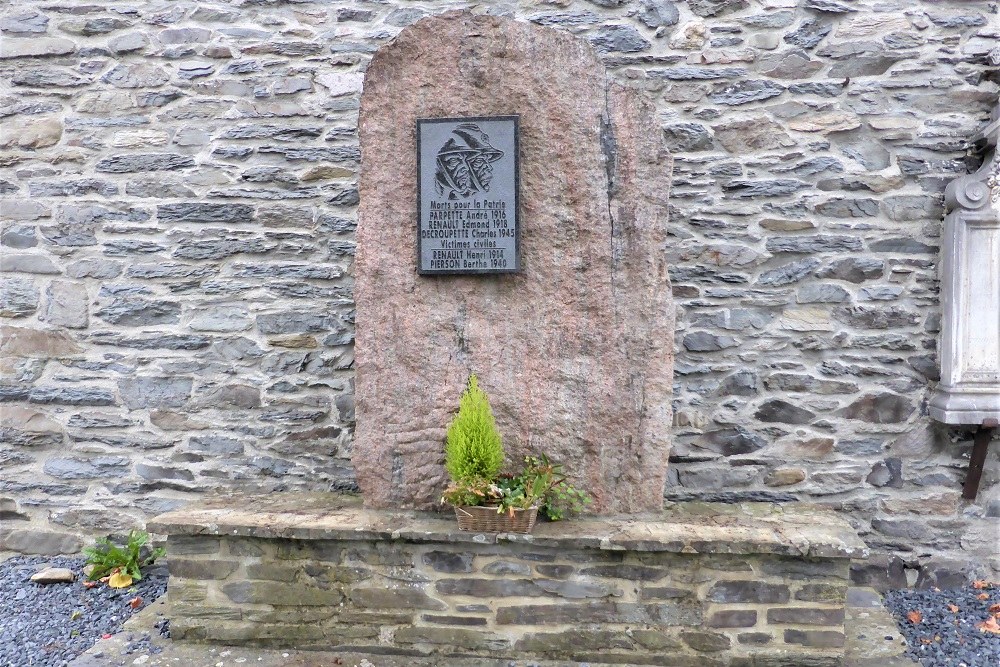 Oorlogsmonument Vresse #1