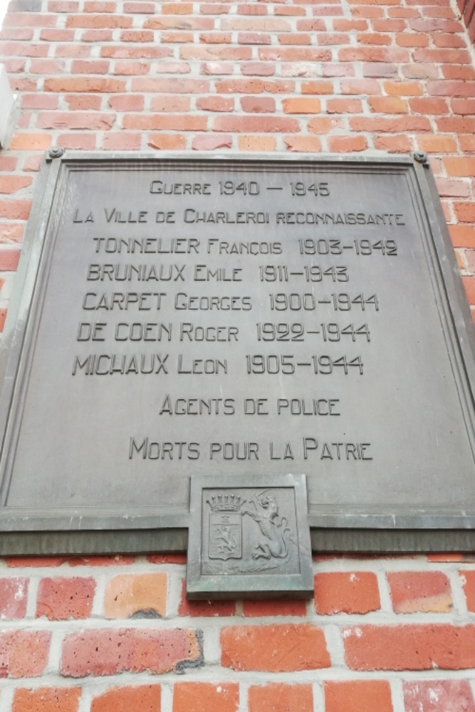 Gedenktekens Politiebureau Charleroi #5