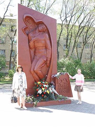 Mass Grave Soviet Soldiers Luhansk (A)