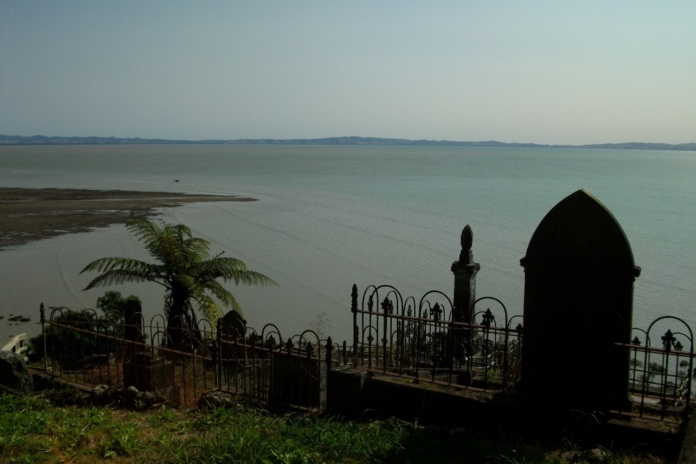 Oorlogsgraven van het Gemenebest Tararu Public Cemetery