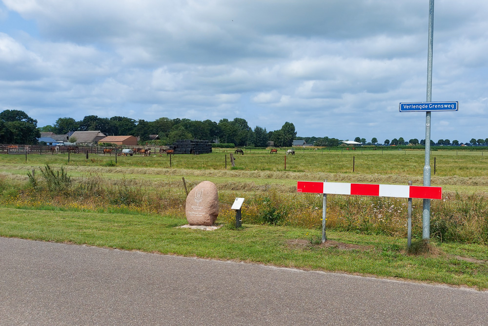 Monument Parachutist Robert Heckmann #4