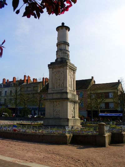 Oorlogsmonument Montceau-les-Mines