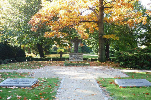 Duitse Oorlogsgraven Neuer Katholischer Friedhof #1