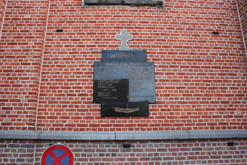 Oorlogsmonument Tielrode #1