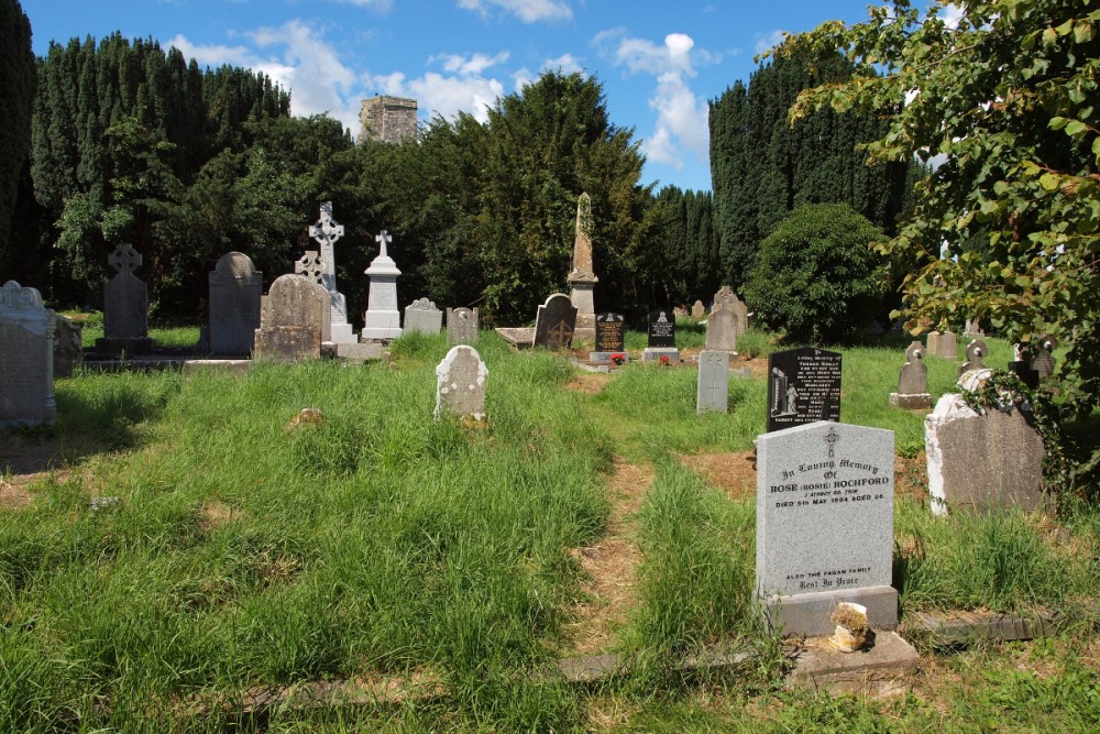 Commonwealth War Graves Newtown Cemetery