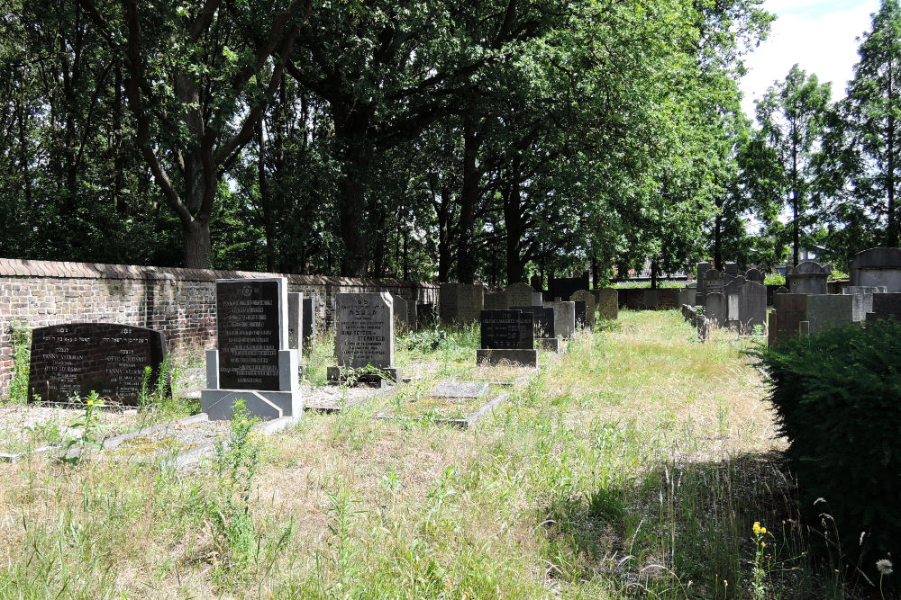 Jewish War Graves Venlo #4