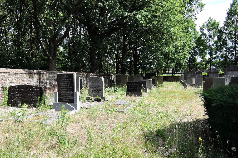 Jewish War Graves Venlo #4