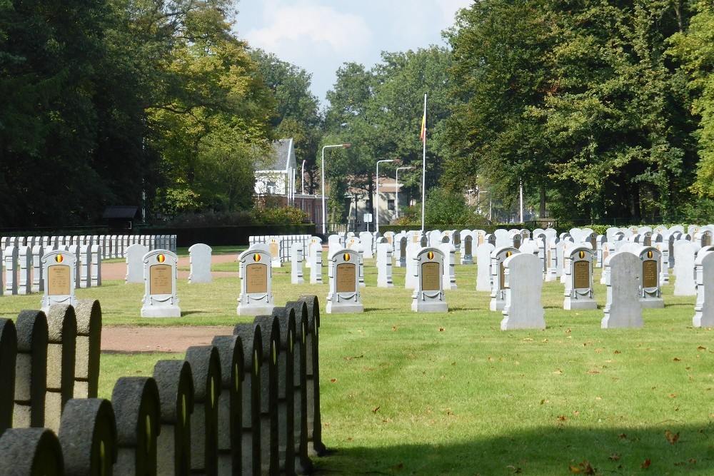 Belgian War Cemetery Leopoldsburg #1