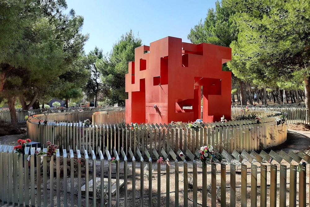 Monument Slachtoffers Executies Zaragoza