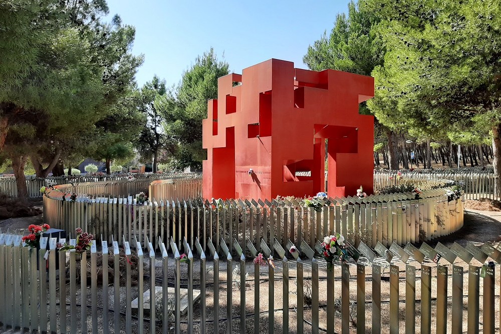 Memorial Victims Executions Zaragoza #1