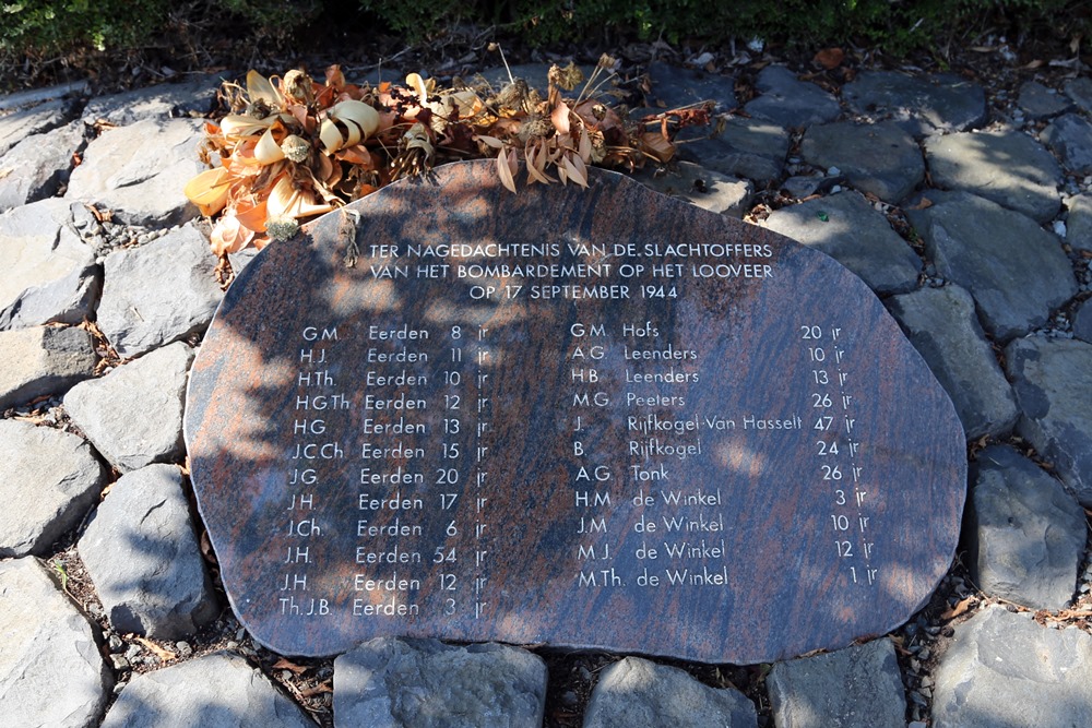 Memorial Bombardment Looveer 17-09-1944 Huissen