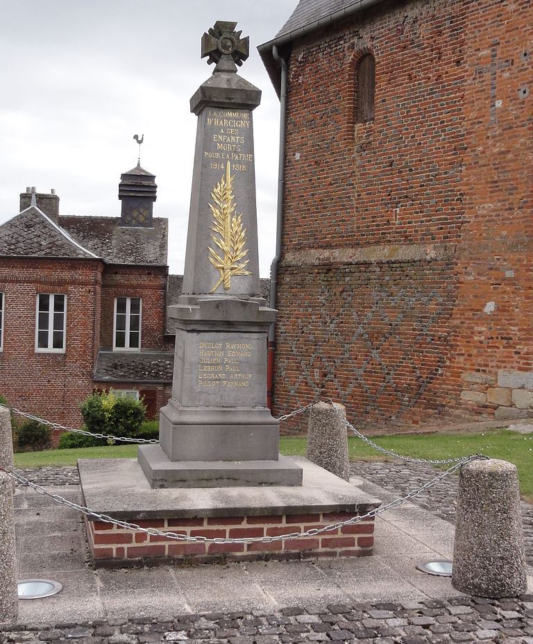 Oorlogsmonument Harcigny #1