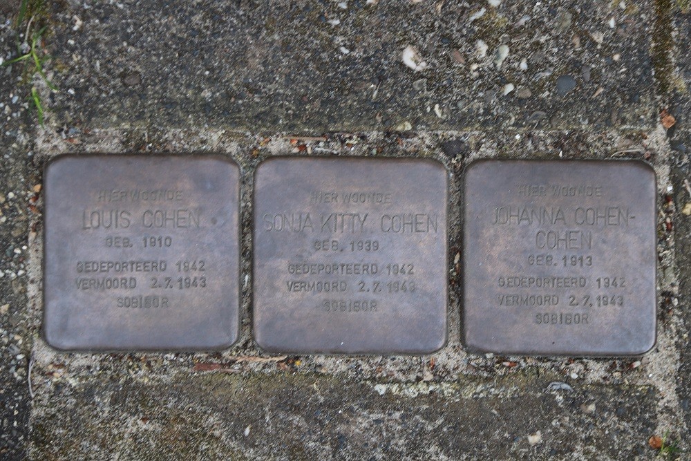 Stolpersteine Tuinstraat 11