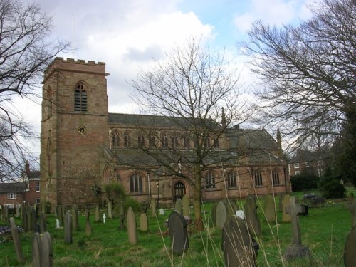 Commonwealth War Graves St. Wilfrid Churchyard