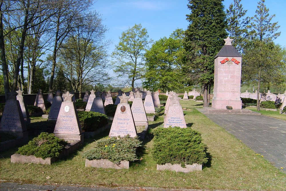 Sovjet Oorlogsgraven Elsterwerda