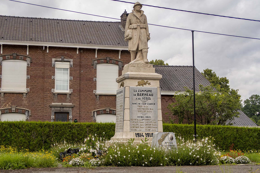 War Memorial Berneau #1