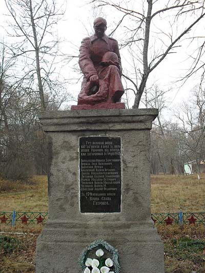 Mass Grave Soviet Soldiers Ushomyr #2