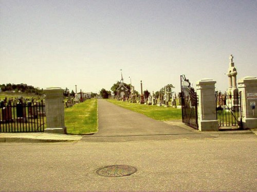 Oorlogsgraven van het Gemenebest St. Patrice Cemetery #1