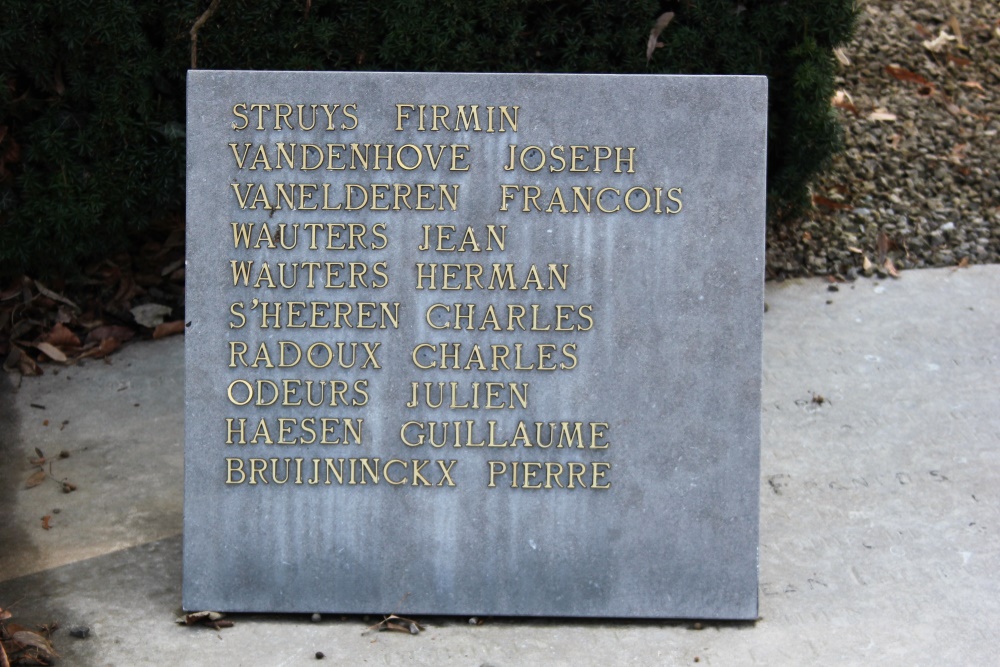 Belgische Oorlogsgraven Sint-Truiden #4