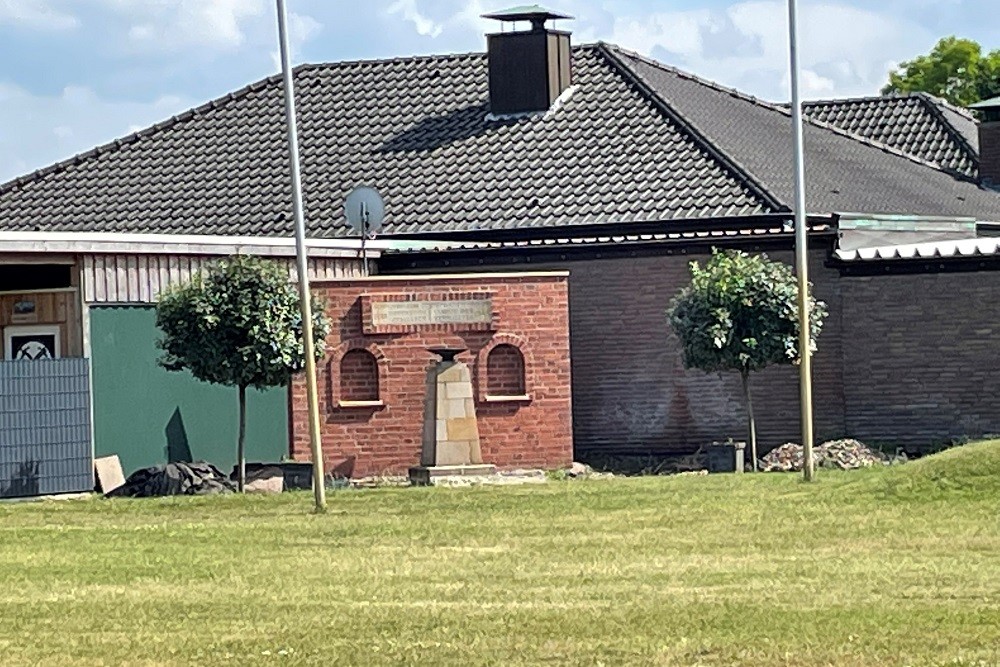 Monument Schuttersvereniging Schottelkotterhook/Tiekerhook #3