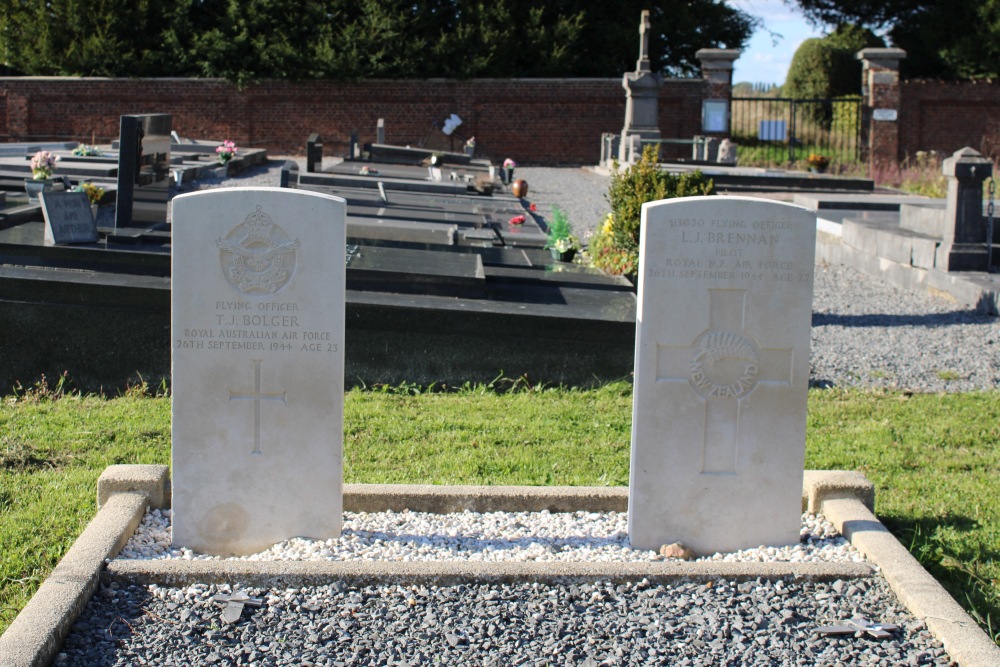 Commonwealth War Graves Mignault #3