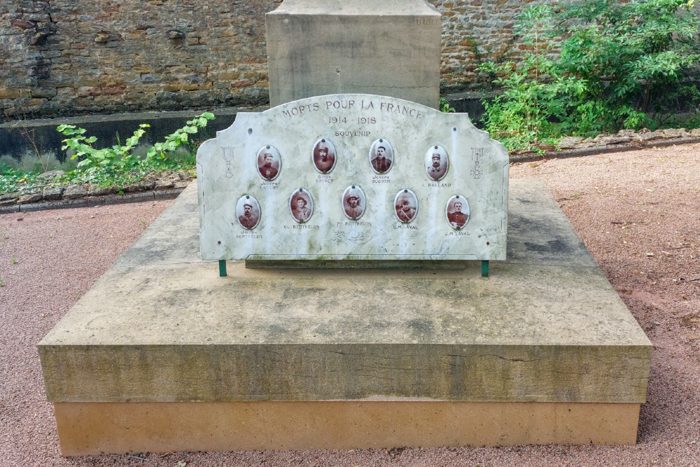 Oorlogsmonument Vinzelles #5