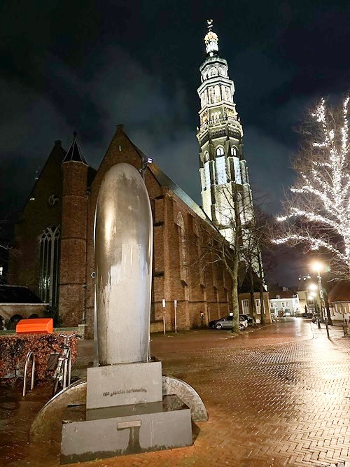 Bombardementsmonument 'Een gestolde herinnering' Middelburg #4