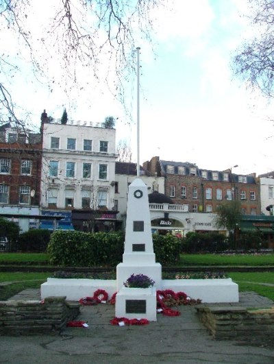 Oorlogsmonument Islington #1