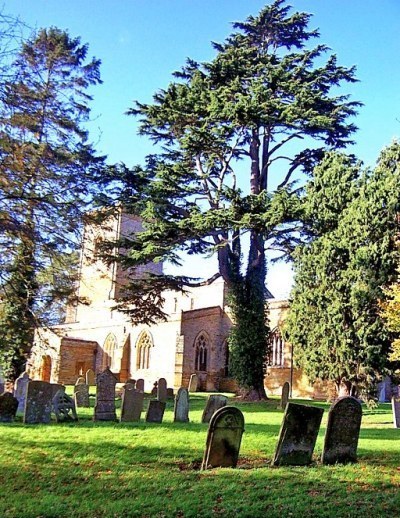 Oorlogsgraven van het Gemenebest All Saints Churchyard