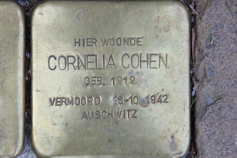 Stolpersteine 's Gravenhekje 6 #4