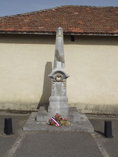 War Memorial Clarens #1