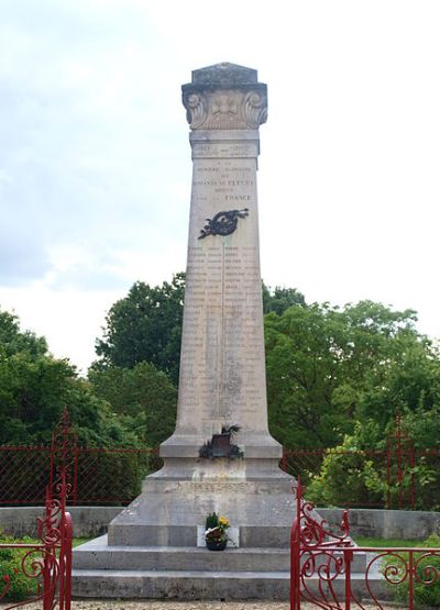 Oorlogsmonument Fleury-la-Vallée #1