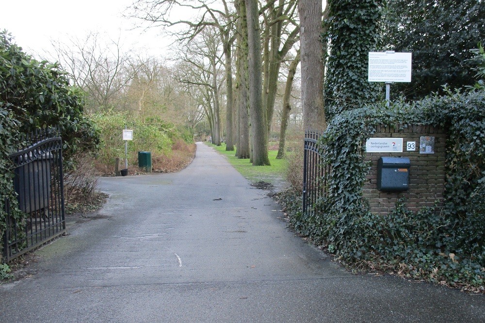 Nederlandse Oorlogsgraven Hoogeveen Oude Begraafplaats