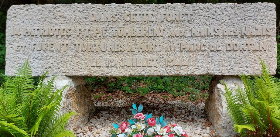 Monument Gevallen Verzetsstrijders Oyonnax #5