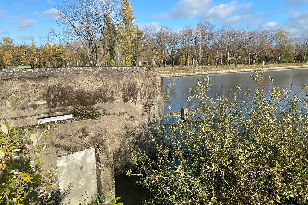 Bunker 13 Border Defence Bocholt-Herentals Canal #2