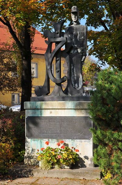 Monument Graf-von-Khevenhüller-Regiment Nr. 7