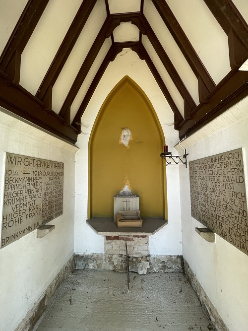 Memorial Chapel Gellendorf #2